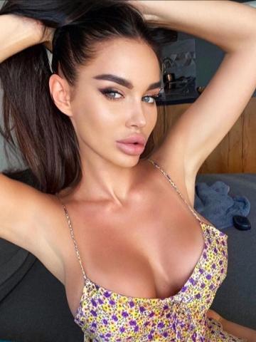 Камилла фото 2